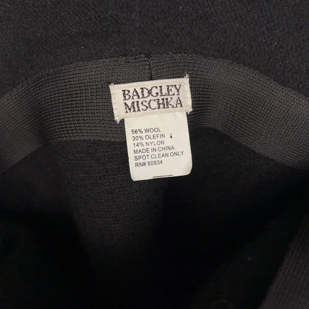 Badgley Mischka Hat Cloche Womens One Size Black Wool Felt Floral 20s Style